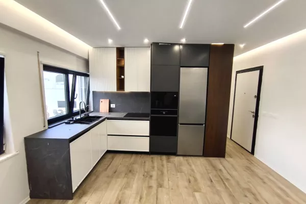 Shtepi ne shitje Apartament ne Tirane, 1+1, Mobilimi E mobiluar, Pagesa 165,000  Euro.