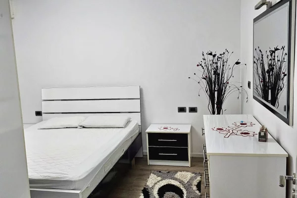 Shtepi ne shitje 2+1 ne Tirane - 140,000 Euro