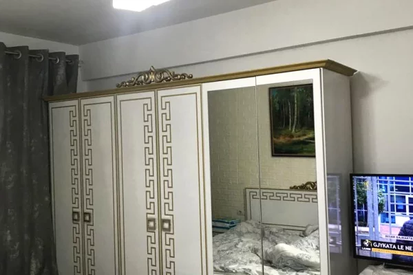 Shtepi ne shitje Shtepi Private ne Tirane, 2+1, Mobilimi E mobiluar, Pagesa 149,000  Euro.