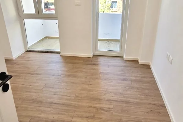 Shtepi ne shitje 2+1 ne Tirane - 169,000 Euro