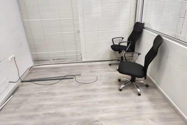 Shitet Ambjent Biznesi te Komuna Parisit