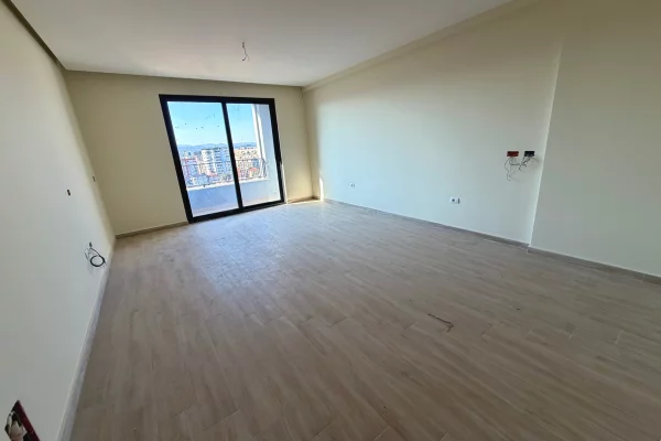 Apartment for sale in Tirana 3+1, Emty
