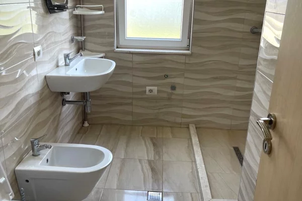 Casa in vendita 3+1 a Tirana - 280,000 Euro