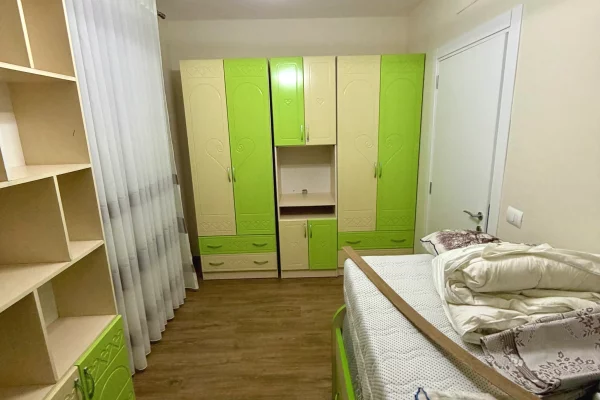 Shtepi me qera Apartament ne Tirane, 2+1, Mobilimi E mobiluar, Pagesa 600  Euro.