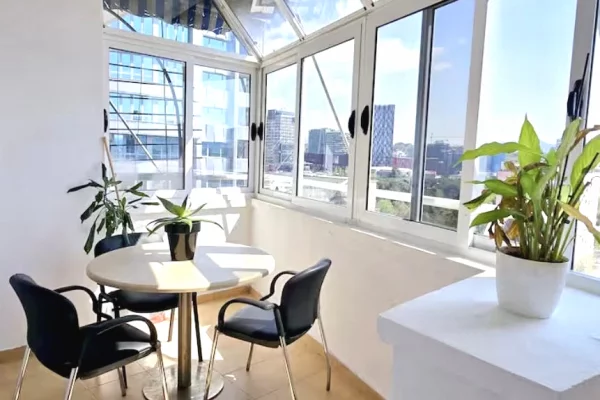 Shtepi me qera 2+1 ne Tirane - 1,200 Euro