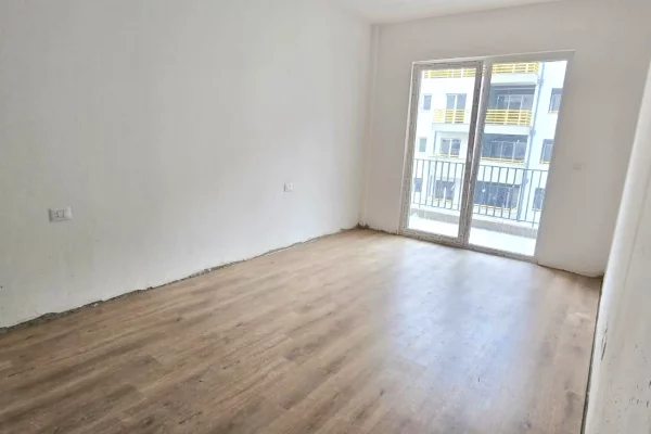 Apartment for sale in Tirana 2+1, Emty