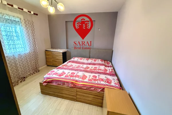 Shtepi ne shitje Apartament ne Tirane, 1+1, Mobilimi E mobiluar, Pagesa 75,000  Euro.