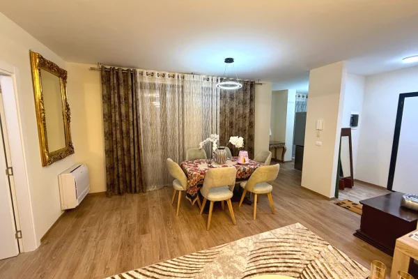 Shtepi me qera 2+1 ne Tirane - 550 Euro