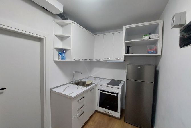 Shtepi me qera Garsoniere ne Tirane - 35,000 Leke