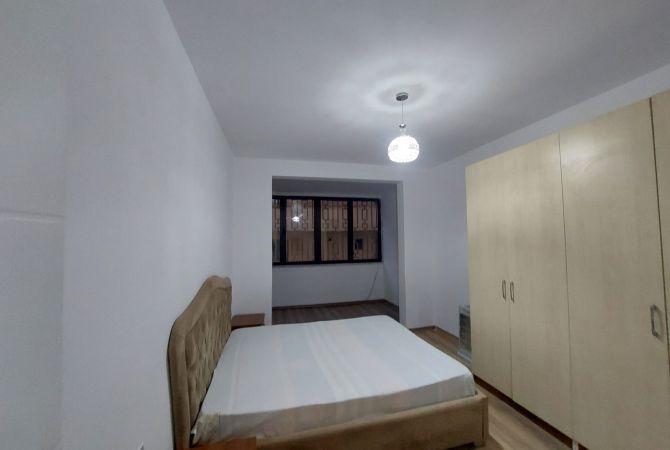Shtepi me qera Apartament ne Tirane, 1+1, Mobilimi E mobiluar, Pagesa 42,000  Leke.