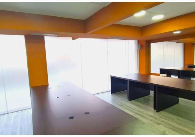 ⚡Jepet me Qira  Ambient Biznesi,tek Rr. "Sami Frasheri 📍