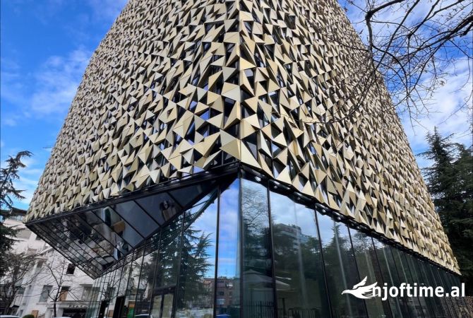 ⚡Jepet me Qira Ambient Zyre ne Bllok - Rainbow Centre –