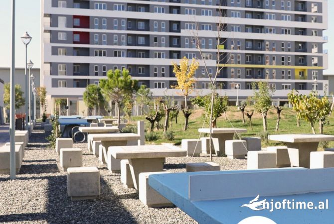 Shtepi ne shitje Apartament ne Tirane, 2+1, Mobilimi Bosh, pa mobiluar, Pagesa 86,600  Euro.