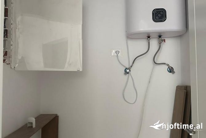 ⚡Ambient Biznesi per Qira – Liqeni Artificial, Kulla A -130 m2