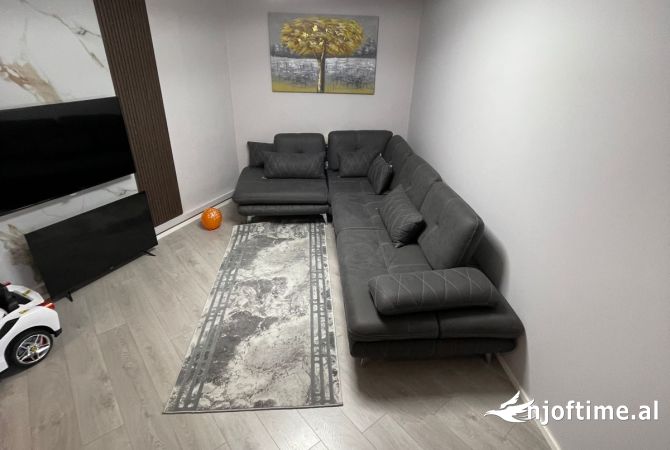 Shtepi ne shitje 3+1 ne Tirane - 165,000 Euro