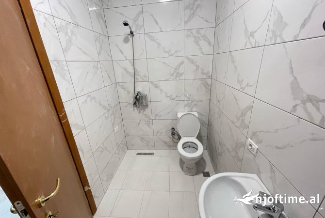 Shtepi ne shitje 1+1 ne Tirane - 78,000 Euro