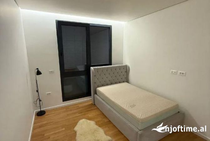Shtepi ne shitje 3+1 ne Tirane - 416,000 Euro