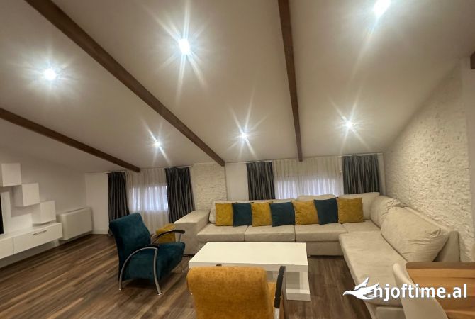 Shtepi me qera 3+1 ne Tirane - 1,500 Euro