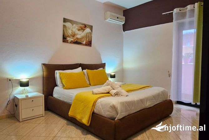 Shtepi me qera 2+1 ne Tirane - 1,200 Euro