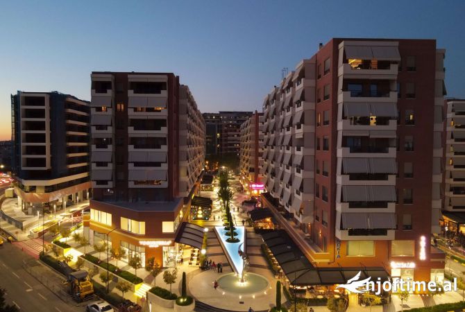 Shtepi ne shitje Apartament ne Tirane, 2+1, Mobilimi Bosh, pa mobiluar, Pagesa 345,600  Euro.