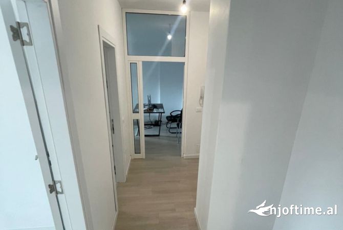 ⚡Jepet Apartament me Qira 2+1 - Rr. Kavajes, afer Spitalit Gjerman!-*///-per Zyra