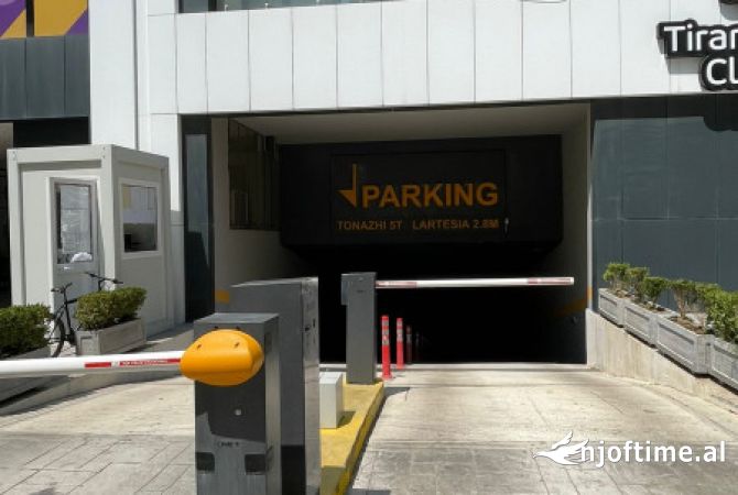 Ambient biznesi me qera 4+1 ne Tirane - 100 Euro