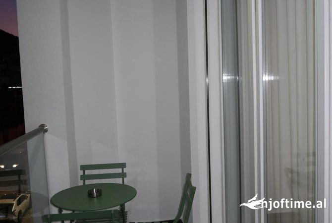 Shtepi me qera Apartament ne Tirane, Garsoniere, Mobilimi E mobiluar, Pagesa 650  Euro.