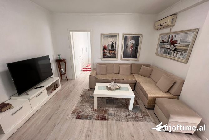Shtepi me qera 1+1 ne Tirane - 500 Euro
