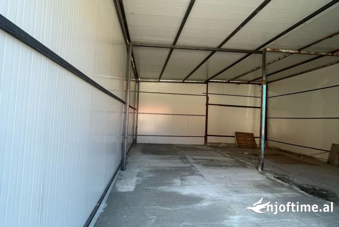 🔑Jepet Magazine me Qira ,110 m2- Prane Spitalit Amerikan 3!!!