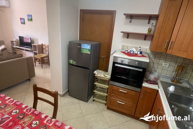 Shtepi me qera 3+1 ne Tirane - 850 Euro