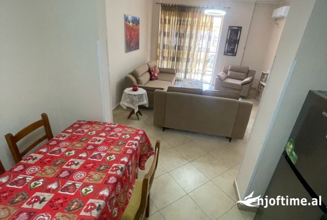 Shtepi me qera 3+1 ne Tirane - 850 Euro