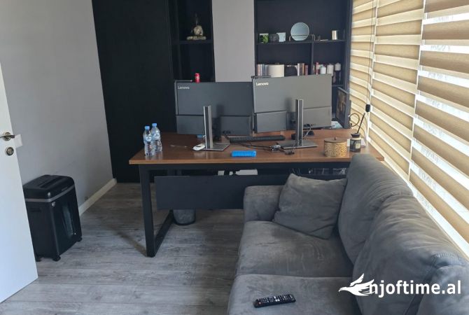 🔑Jepet Ambient Zyre me Qira, te Square 21🏢 110m2..