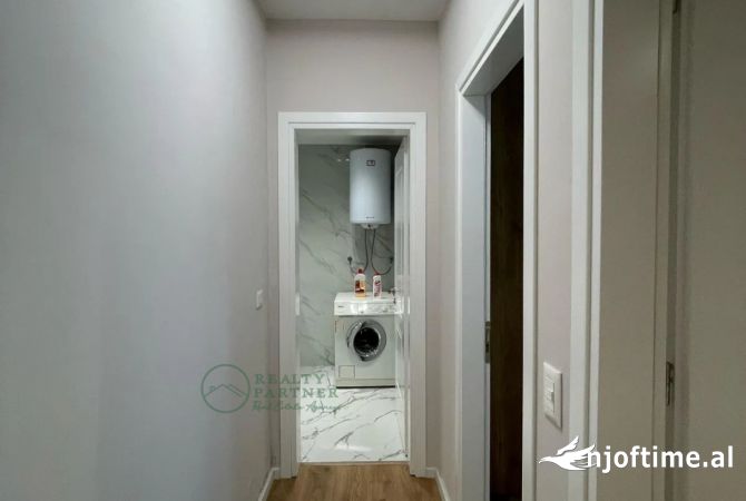 Shtepi me qera Apartament ne Tirane, 2+1, Mobilimi E mobiluar, Pagesa 800  Euro.
