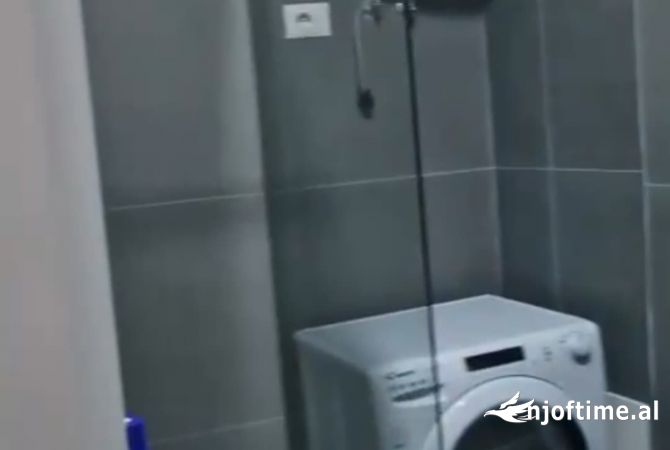 Shtepi me qera Apartament ne Tirane, 1+1, Mobilimi E mobiluar, Pagesa 650  Euro.