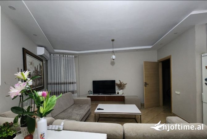 Shtepi ne shitje 1+1 ne Tirane - 93,000 Euro
