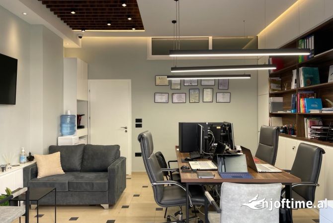 Ambient biznesi ne shitje 3+1 ne Tirane - 95,000 Euro