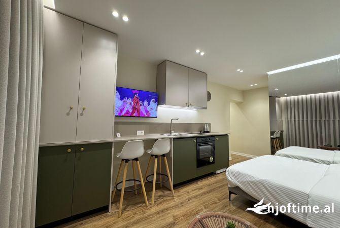 Shtepi ne shitje Apartament ne Tirane, 2+1, Mobilimi E mobiluar, Pagesa 184,000  Euro.