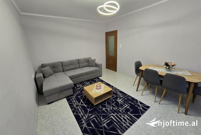 Shtepi me qera 1+1 ne Tirane - 600 Euro