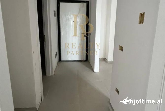 Shtepi ne shitje 1+1 ne Tirane - 66,000 Euro