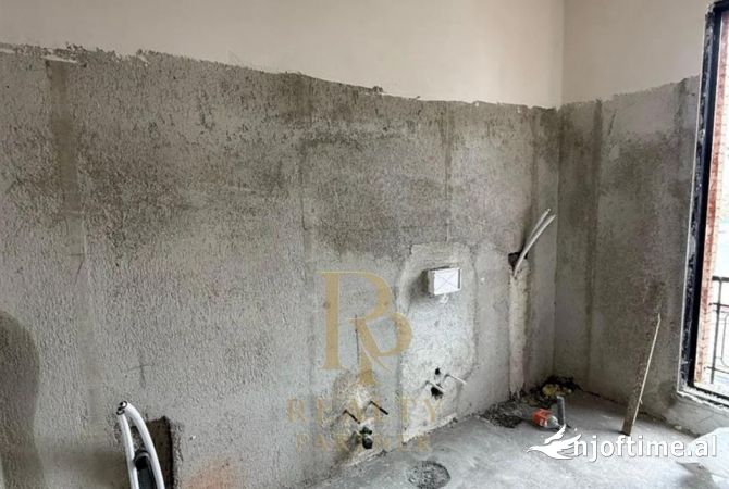 Shtepi ne shitje 2+1 ne Tirane - 344,990 Euro