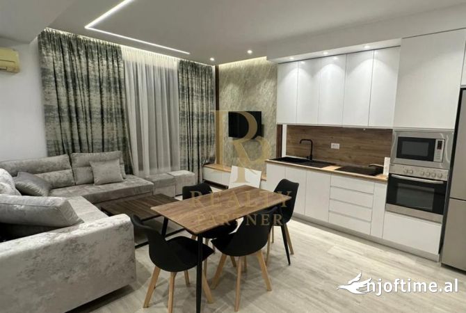 Shtepi me qera 1+1 ne Tirane - 650 Euro