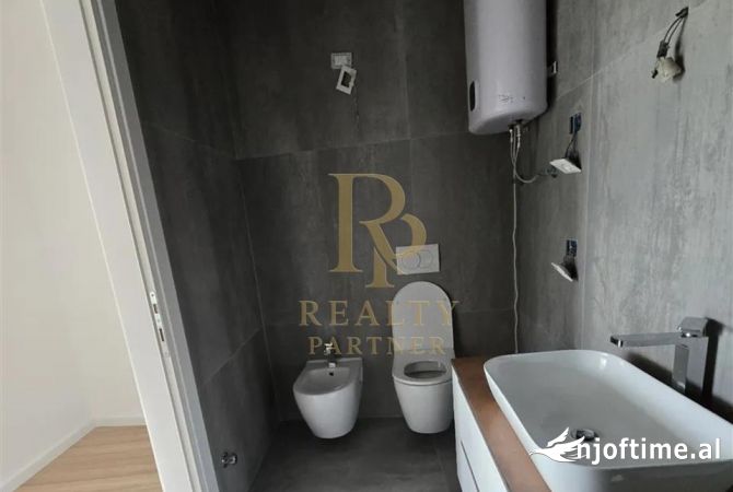 🔑Jepet me Qira – Ambient 2+1 per Zyra | Lake View Residence, Tirana!🏢 ..................