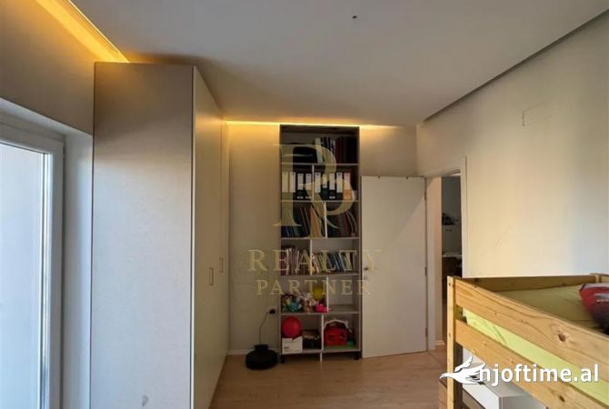 Shtepi ne shitje 2+1 ne Tirane - 245,000 Euro