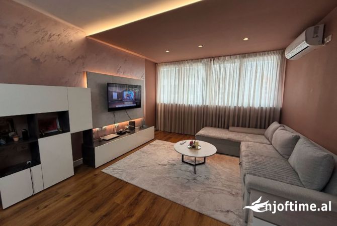 Shtepi ne shitje 3+1 ne Tirane - 248,000 Euro