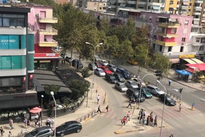 Ambient biznesi ne shitje 1+1 ne Tirane - 2,400,000 Euro