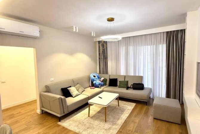 Shtepi me qera 2+1 ne Tirane - 900 Euro