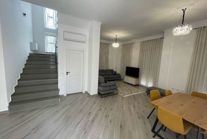 Shtepi me qera Apartament ne Tirane, 4+1, Mobilimi E mobiluar, Pagesa 2,000  Euro.