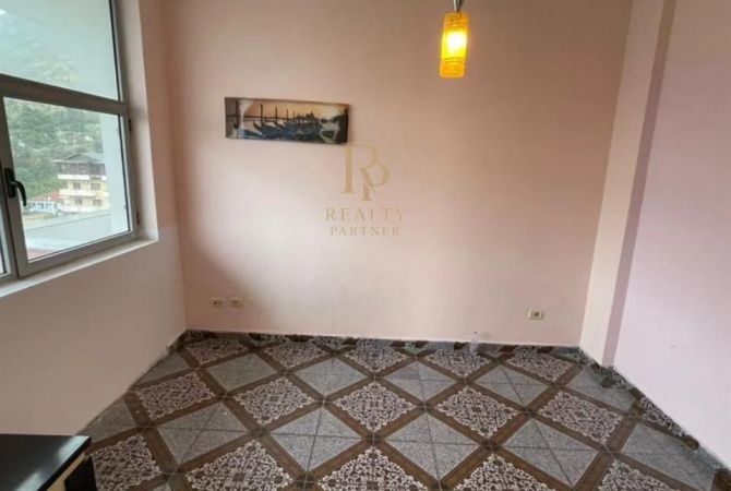 Shtepi ne shitje 2+1 ne Lezhe - 74,000 Euro