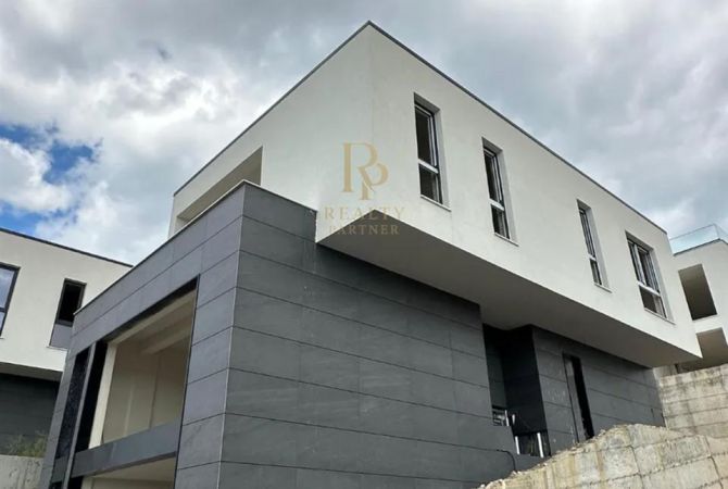 Casa in vendita 2+1 a Tirana - 580,000 Euro