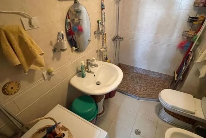 Shtepi ne shitje Apartament ne Tirane, 1+1, Mobilimi E mobiluar, Pagesa 213,000  Euro.